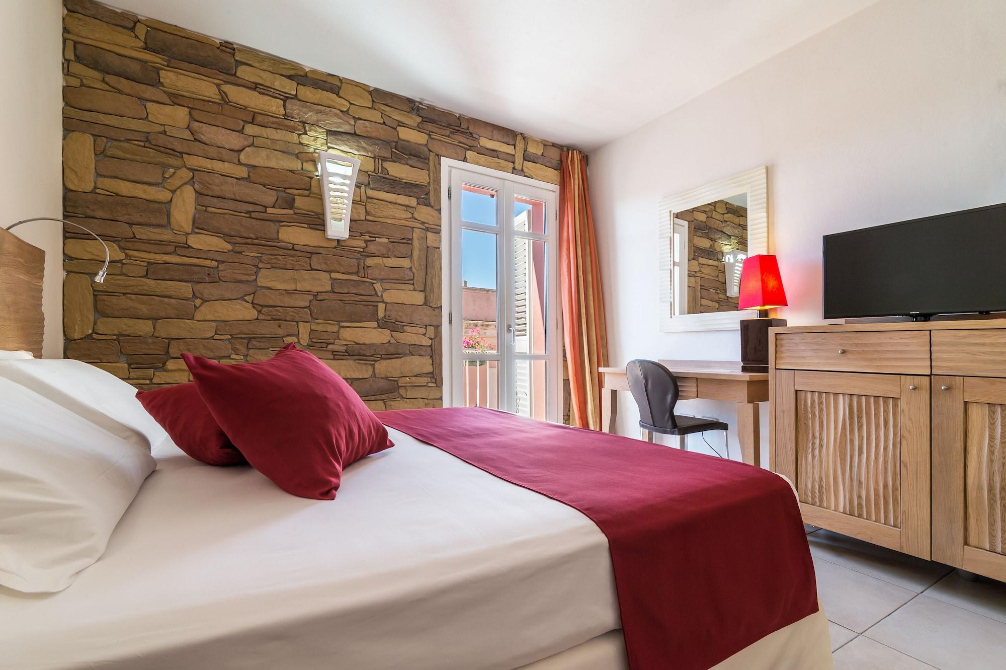 Nichotel Carloforte  Buitenkant foto