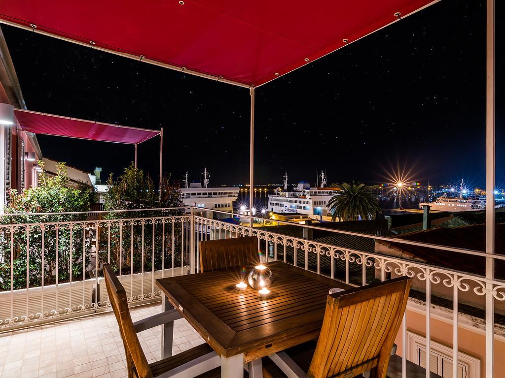 Nichotel Carloforte  Buitenkant foto